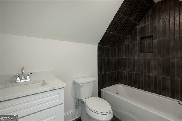 301 Windy Hill Drive, Calhoun, GA 30701