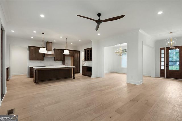 301 Windy Hill Drive, Calhoun, GA 30701