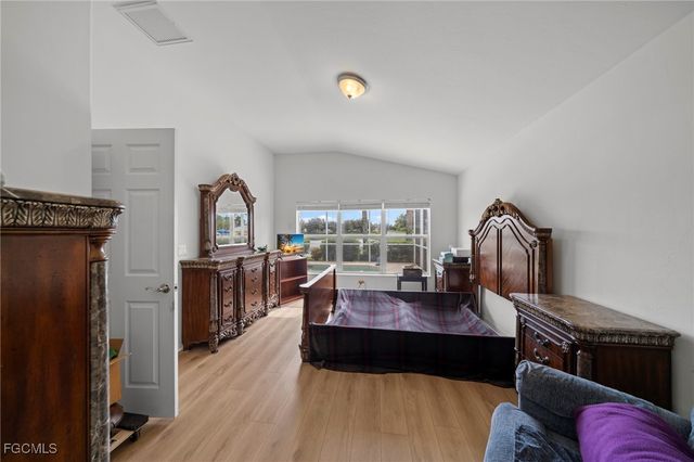 2492 Belleville CT, Cape Coral, FL 33991