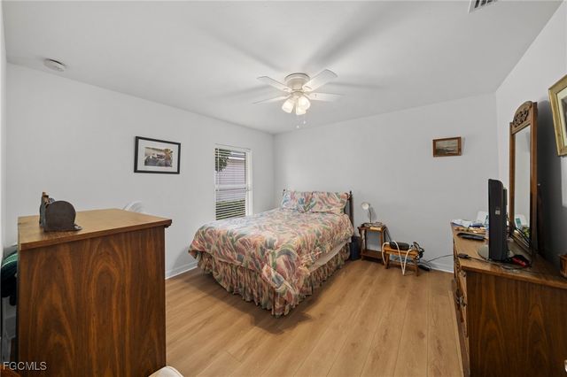 2492 Belleville CT, Cape Coral, FL 33991