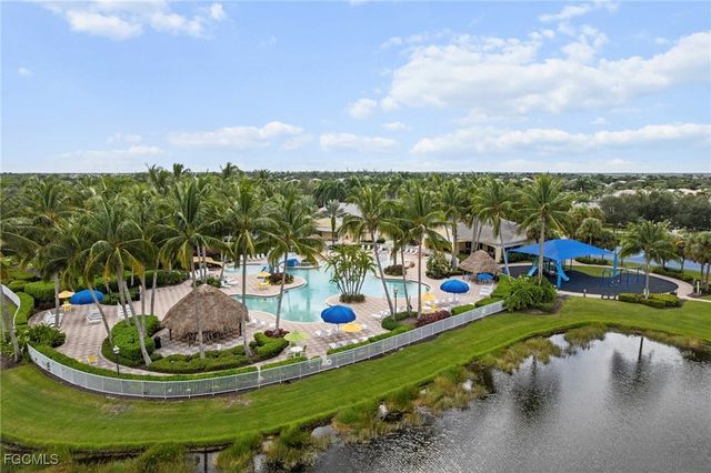 2492 Belleville CT, Cape Coral, FL 33991