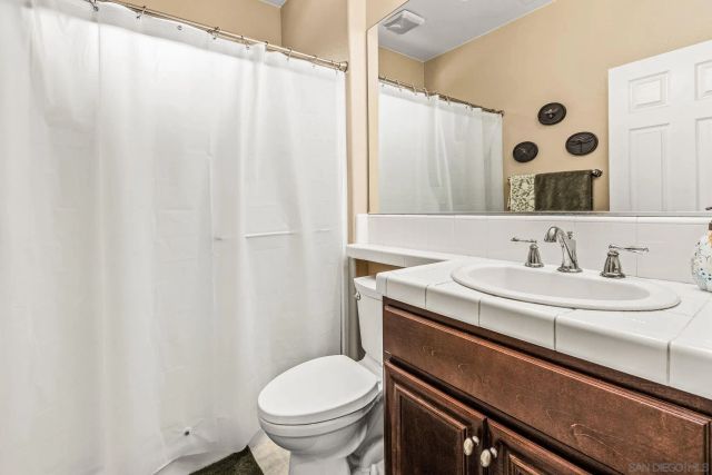 32137 Sycamore Ct, Temecula, CA 92592