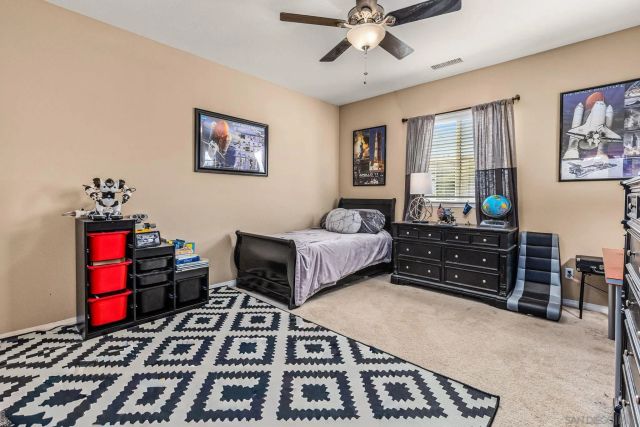 32137 Sycamore Ct, Temecula, CA 92592