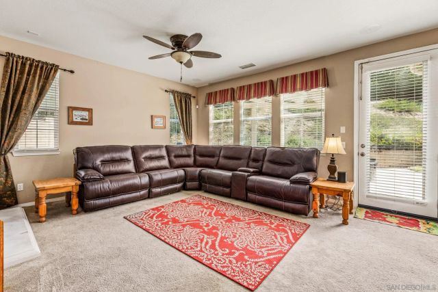 32137 Sycamore Ct, Temecula, CA 92592