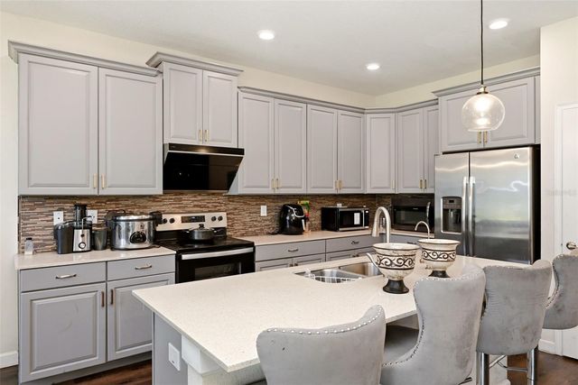 15111 DRIFTWOOD BEND STREET, Winter Garden, FL 34787
