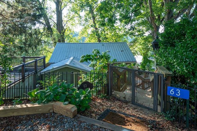 63 Messer Loop, Blue Ridge, GA 30513