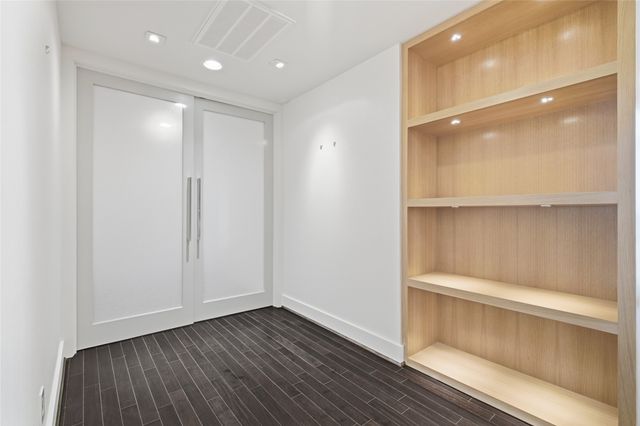 5200 Keller Springs Road 1331, Dallas, TX 75248
