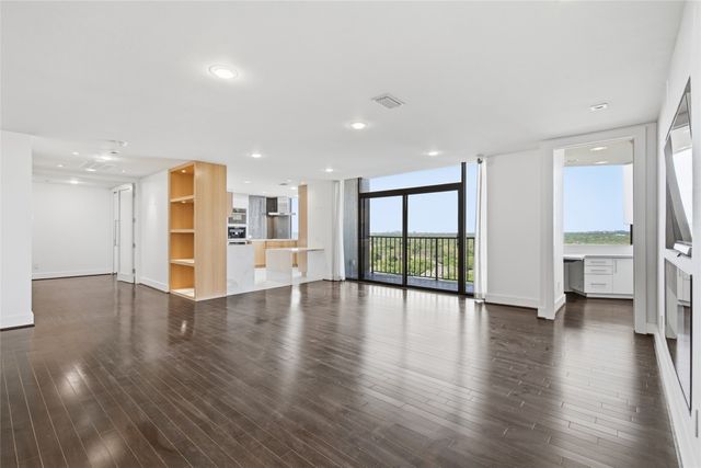 5200 Keller Springs Road 1331, Dallas, TX 75248
