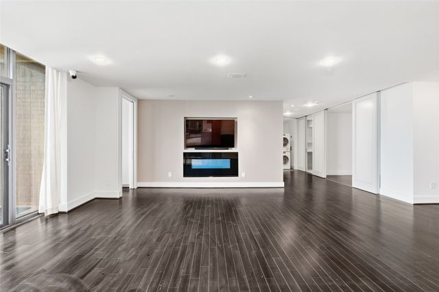 5200 Keller Springs Road 1331, Dallas, TX 75248