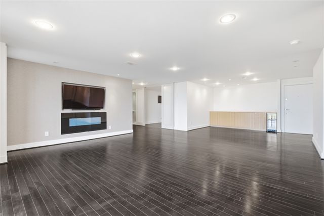 5200 Keller Springs Road 1331, Dallas, TX 75248