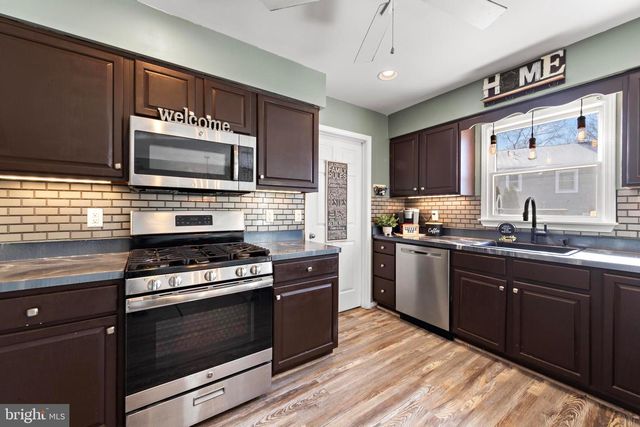 923 TAPPAN ST, Forked River, NJ 08731