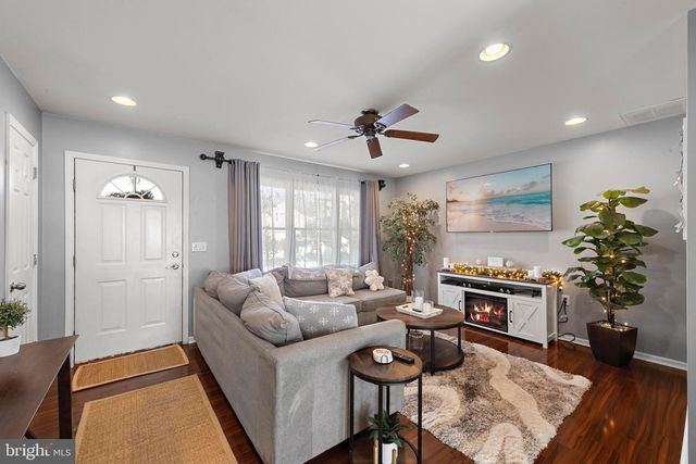 923 TAPPAN ST, Forked River, NJ 08731