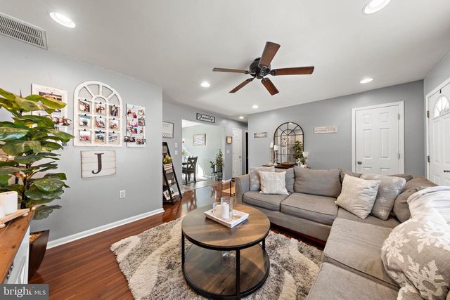 923 TAPPAN ST, Forked River, NJ 08731