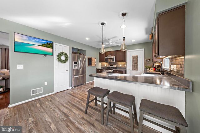 923 TAPPAN ST, Forked River, NJ 08731