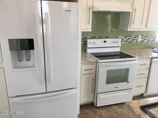 3736 W JACKSON Lane, Willcox, AZ 85643