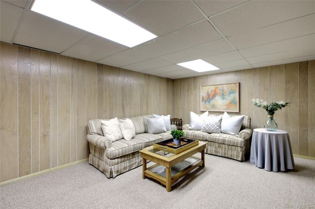 139 Garden Street, Garden City, NY 11530