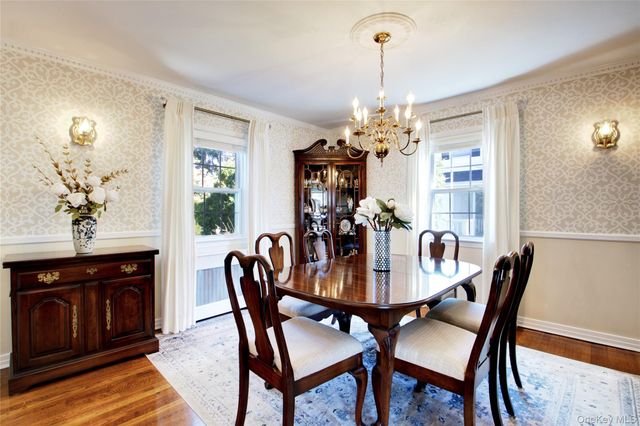 139 Garden Street, Garden City, NY 11530