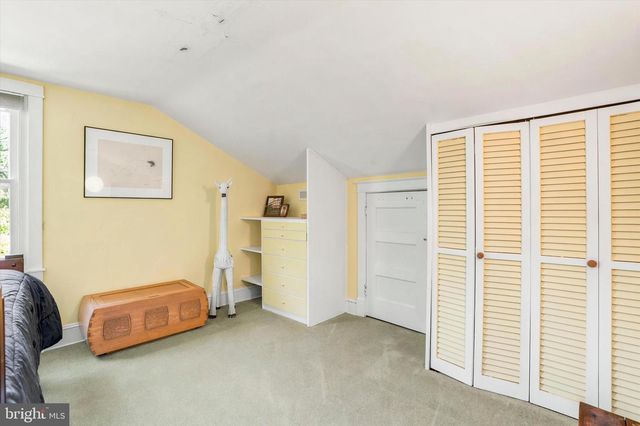 1054 CROTON RD, Wayne, PA 19087
