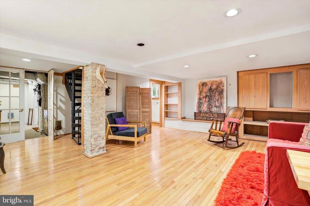 1054 CROTON RD, Wayne, PA 19087