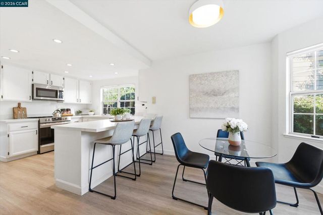 1905 Stratton Circle, Walnut Creek, CA 94598