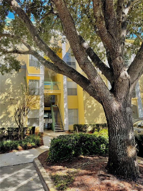 8834 DUNES COURT 13 103, Kissimmee, FL 34747