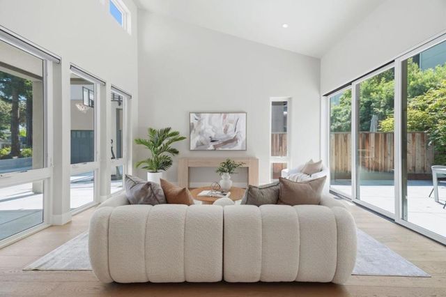 826 W Olive Avenue, Sunnyvale, CA 94086