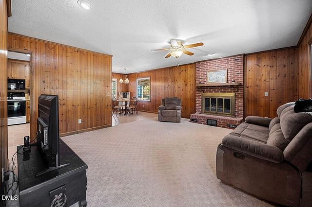 5337 Steel Bridge Road, Sanford, NC 27332