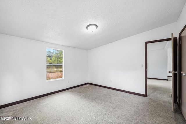 4318 DEERFIELD Circle W, Macclenny, FL 32063