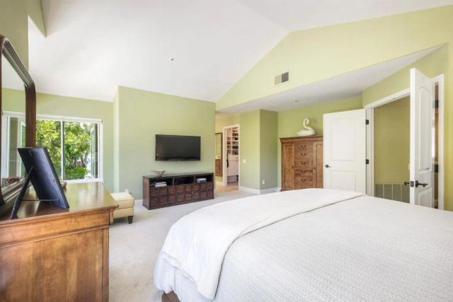 1176 Quail Gardens Court, Encinitas, CA 92024