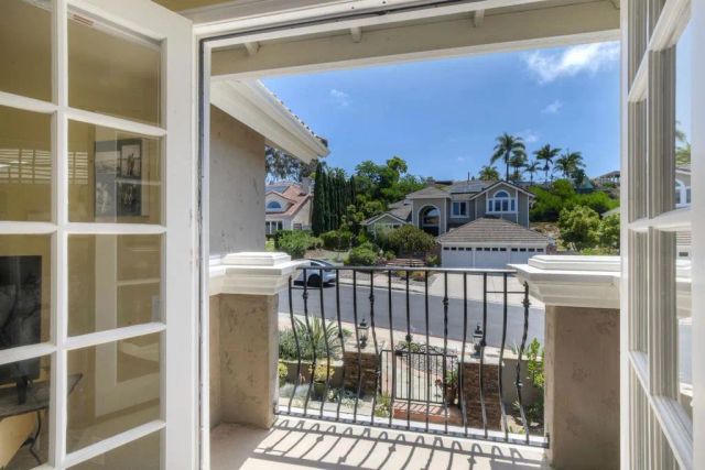 1176 Quail Gardens Court, Encinitas, CA 92024