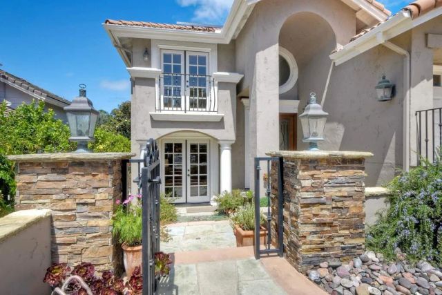 1176 Quail Gardens Court, Encinitas, CA 92024