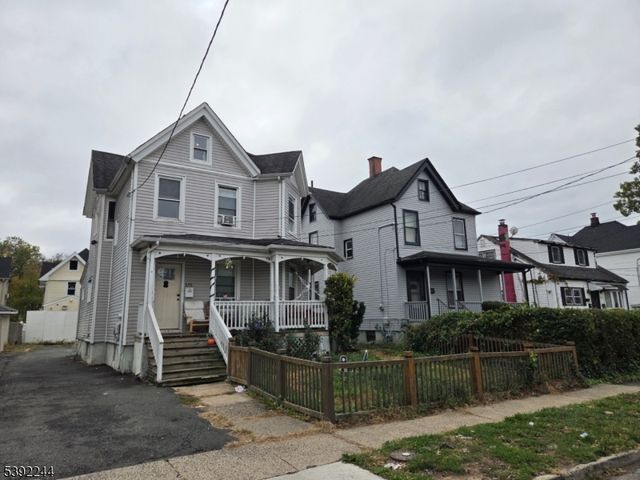 626 E 6th St, Plainfield City, NJ 07060
