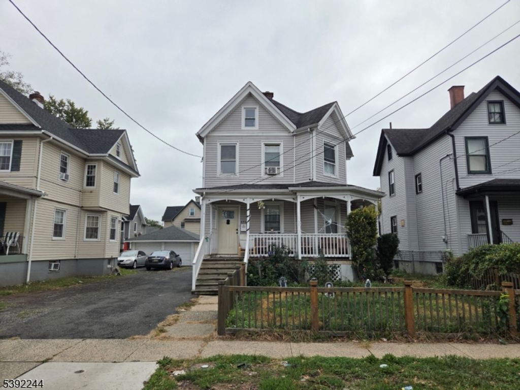 626 E 6th St, Plainfield City, NJ 07060