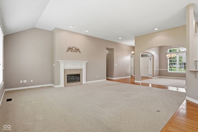 11003 Treyburn Drive, Fishers, IN 46037