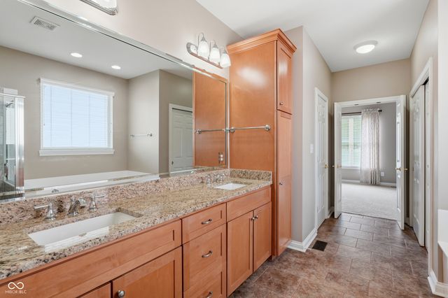 11003 Treyburn Drive, Fishers, IN 46037