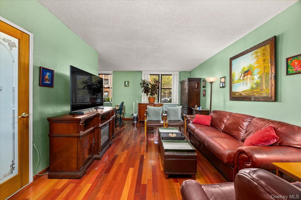 86-29 155th Avenue LE, Howard Beach, NY 11414 — photo 3