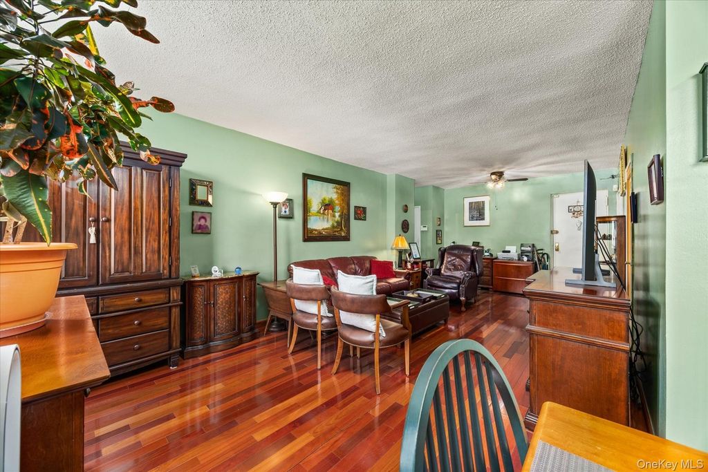 86-29 155th Avenue LE, Howard Beach, NY 11414 — photo 5