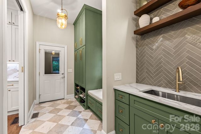 7330 Santorini Lane, Charlotte, NC 28277