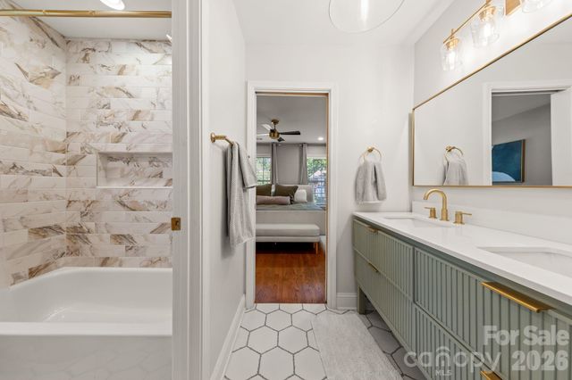 7330 Santorini Lane, Charlotte, NC 28277