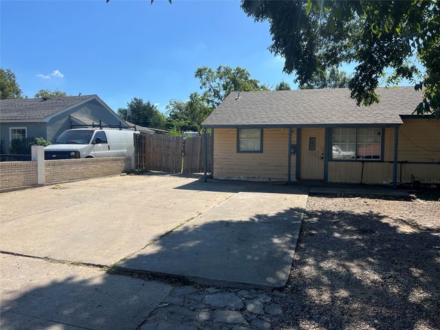 3116 Storey Lane, Dallas, TX 75220