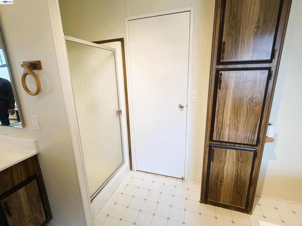 Image 20 of property listing at 29354 Middleborough, Hayward, CA 94544
