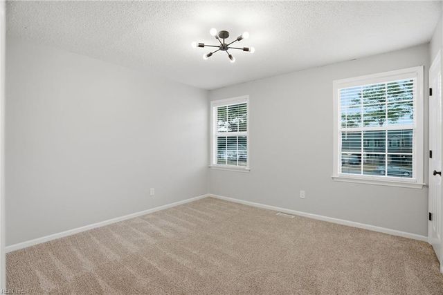 1609 Solway CT, Virginia Beach, VA 23454