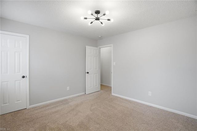 1609 Solway CT, Virginia Beach, VA 23454