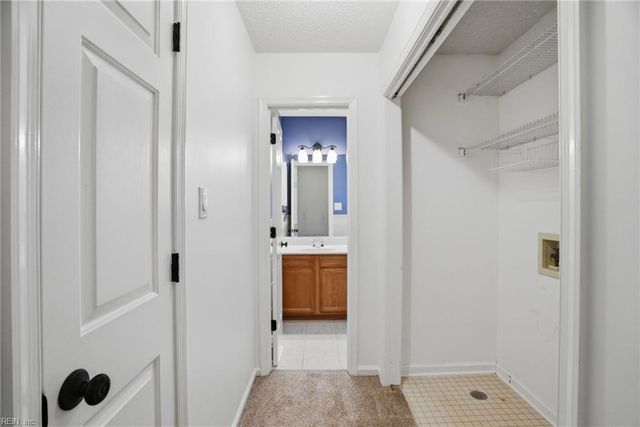 1609 Solway CT, Virginia Beach, VA 23454