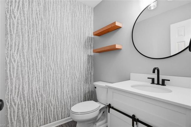 1609 Solway CT, Virginia Beach, VA 23454