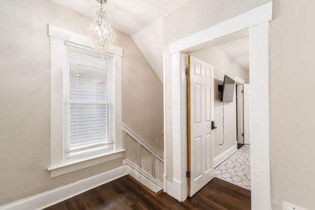 1055 Wilson Avenue, Columbus, OH 43206