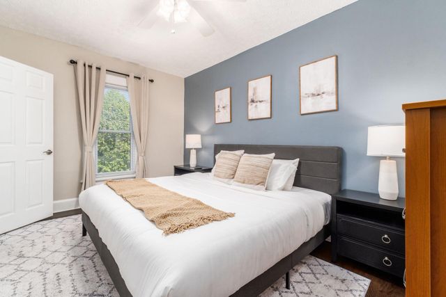1055 Wilson Avenue, Columbus, OH 43206