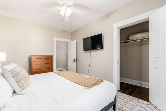 1055 Wilson Avenue, Columbus, OH 43206