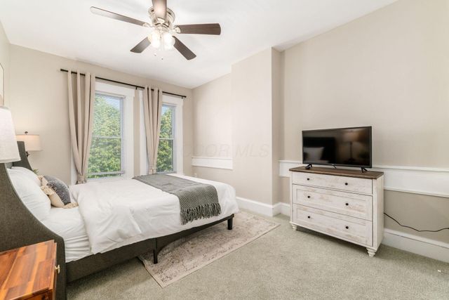 1055 Wilson Avenue, Columbus, OH 43206