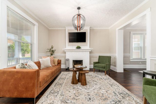 1055 Wilson Avenue, Columbus, OH 43206